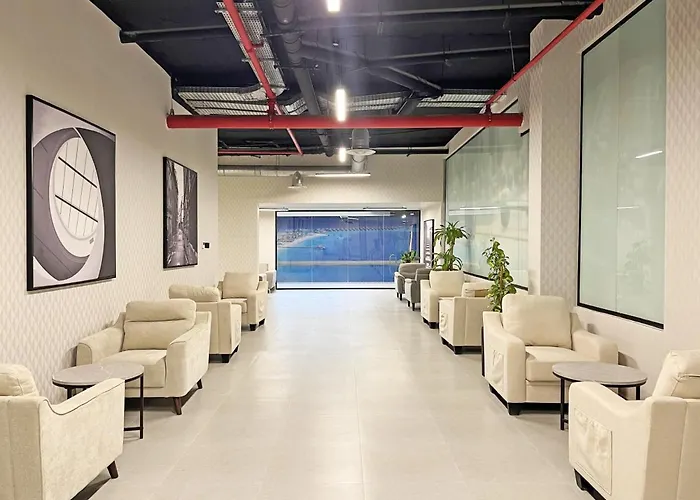 شقة فاخرة بمرافق فندقية 5 نجوم - مسبح - جيم Luxury Apartment With 5 Star Hotel Facilities