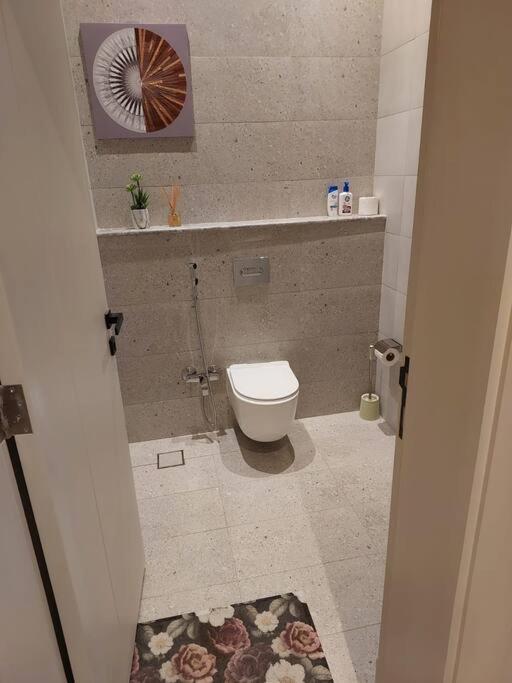 فاخرة بمرافق فندقية 5 نجوم - مسبح - جيم Luxury With 5 Star Facilities